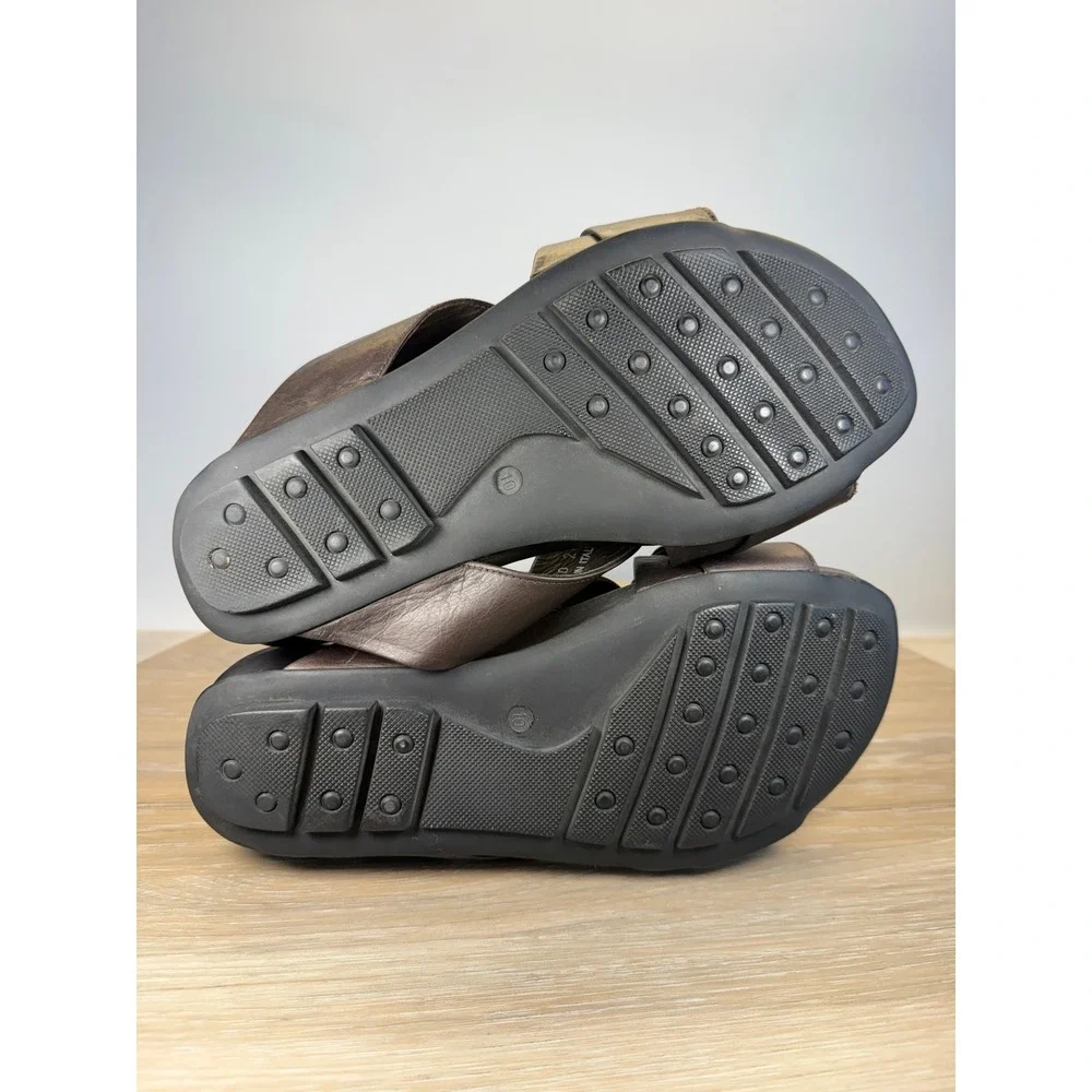 Sacco Bucci italy Mens 10 Pebbled Leather Slides Criss Cross Platform Brown